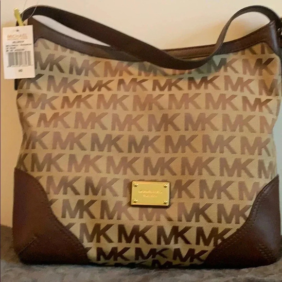 New Michael Kors Purse - Picture 1 of 6